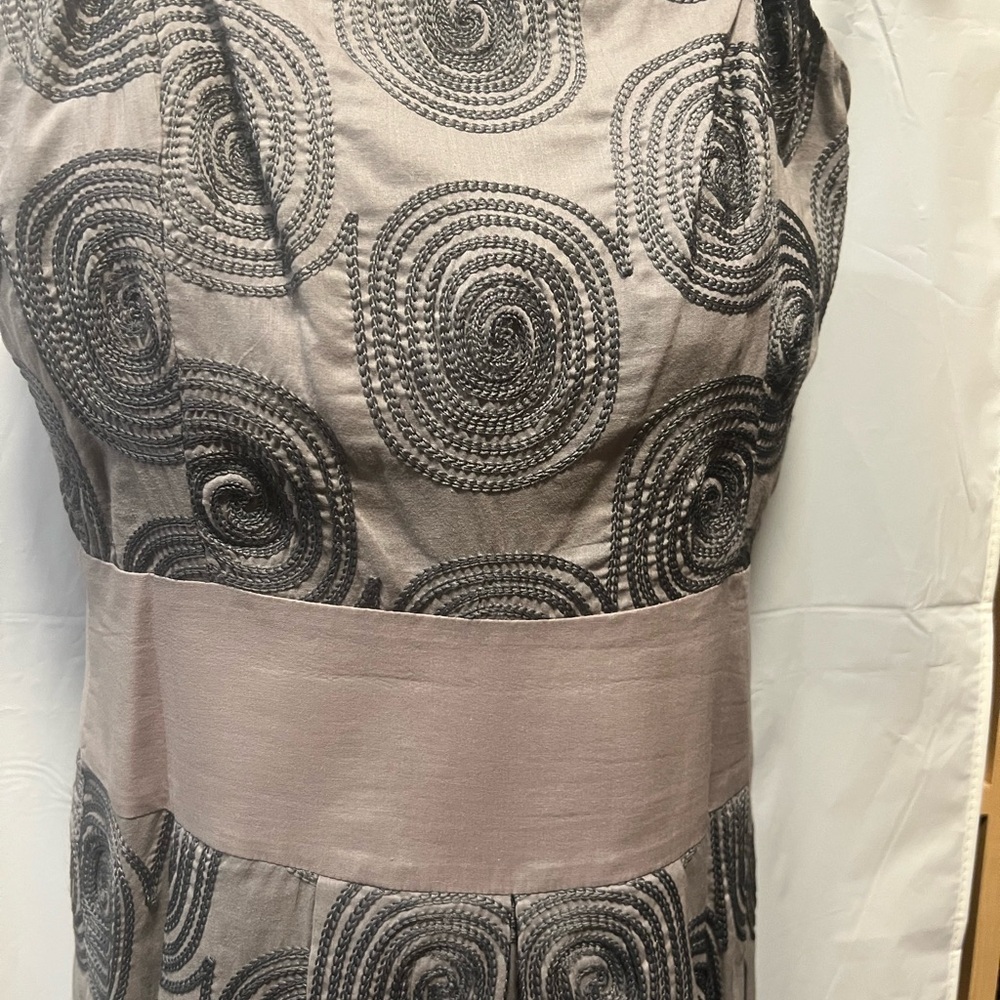 Tocca Gray Swirl Pattern Dress
